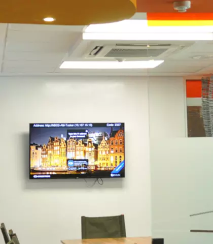booking.com-offices2.jpg